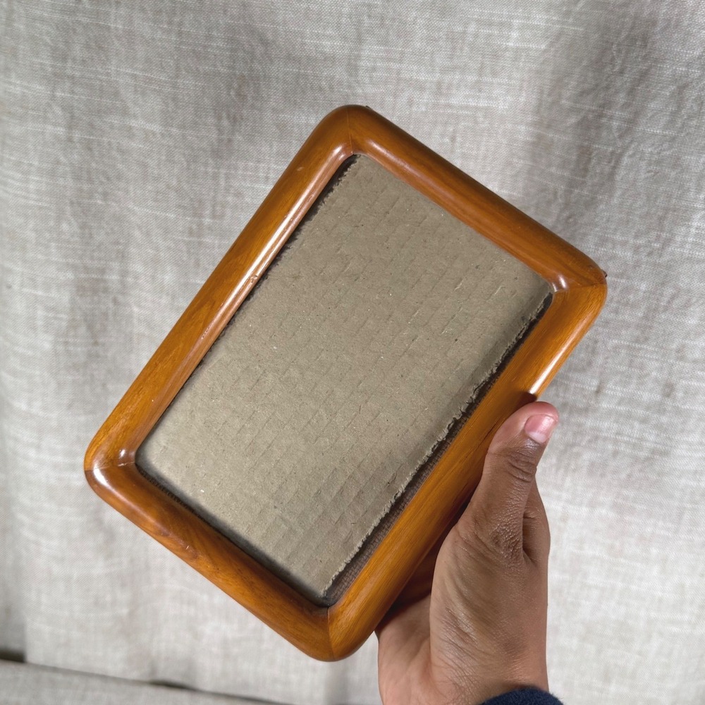Picture Frame Good Vintage Wood Rounded Bullnose 4.5x6.5 Mid Century Modern